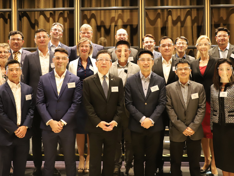 DLO Attends AMCHAM’s 13th  Governors’ Table